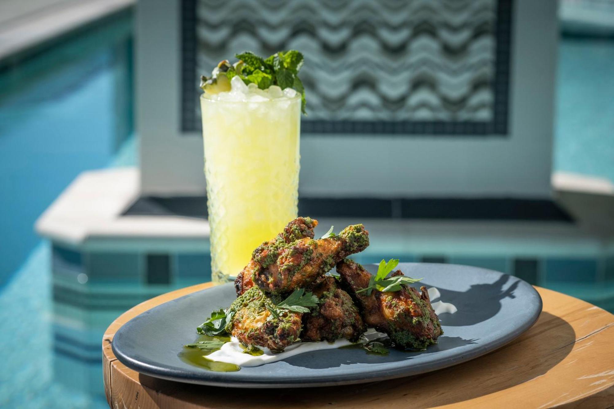 Kimpton Hotel Palomar Phoenix Cityscape By Ihg Luaran gambar